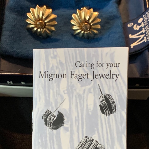 Mignon Faget 14K gold sunflower clip earrings - Picture 7 of 7